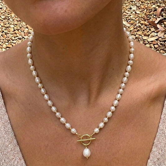 Collier de perles classique