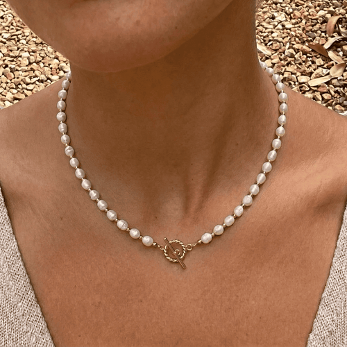 Collier en perles brillantes